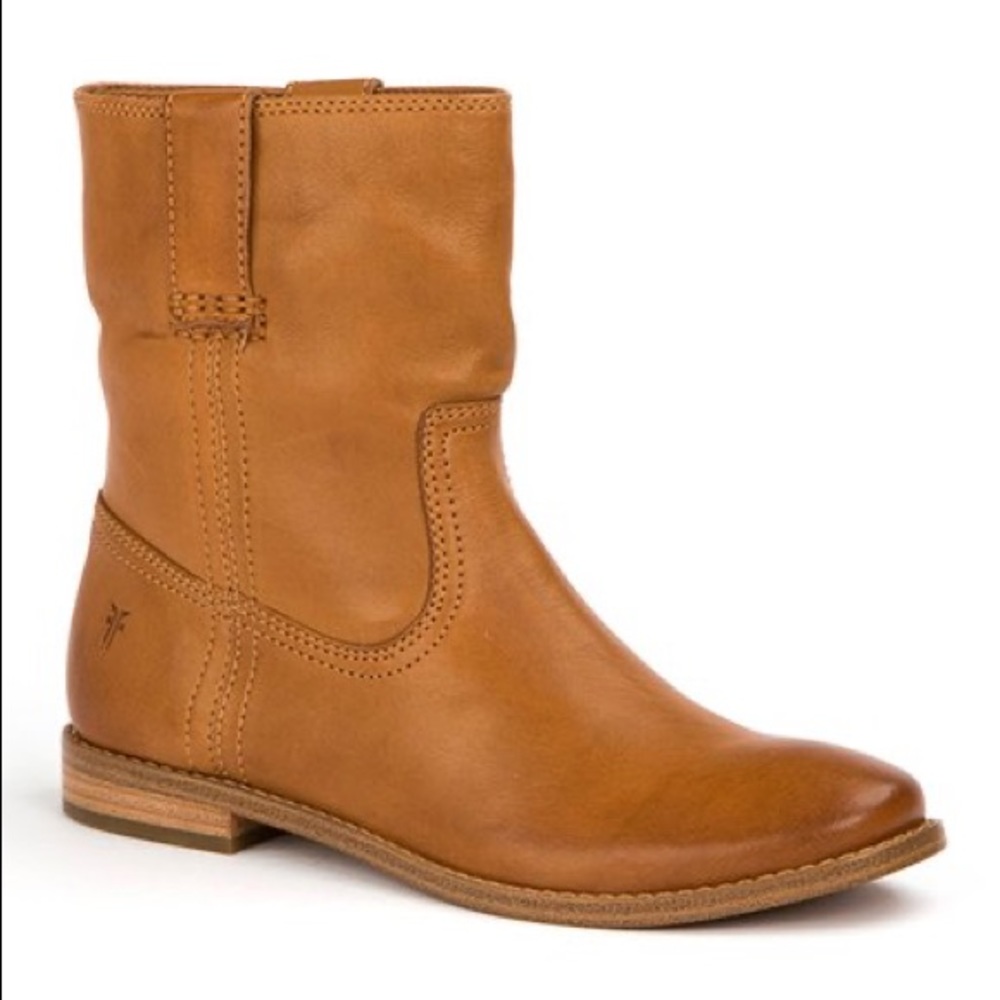 Short Anna Frye Boots